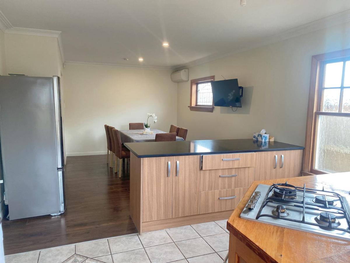 Merivale Four Bedroom House Christchurch Eksteriør bilde